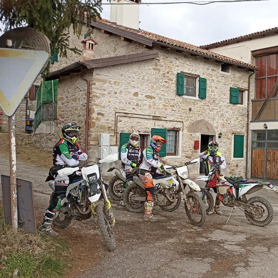 La Corte Dei Celti San Benedetto Del Querceto Εξωτερικό φωτογραφία
